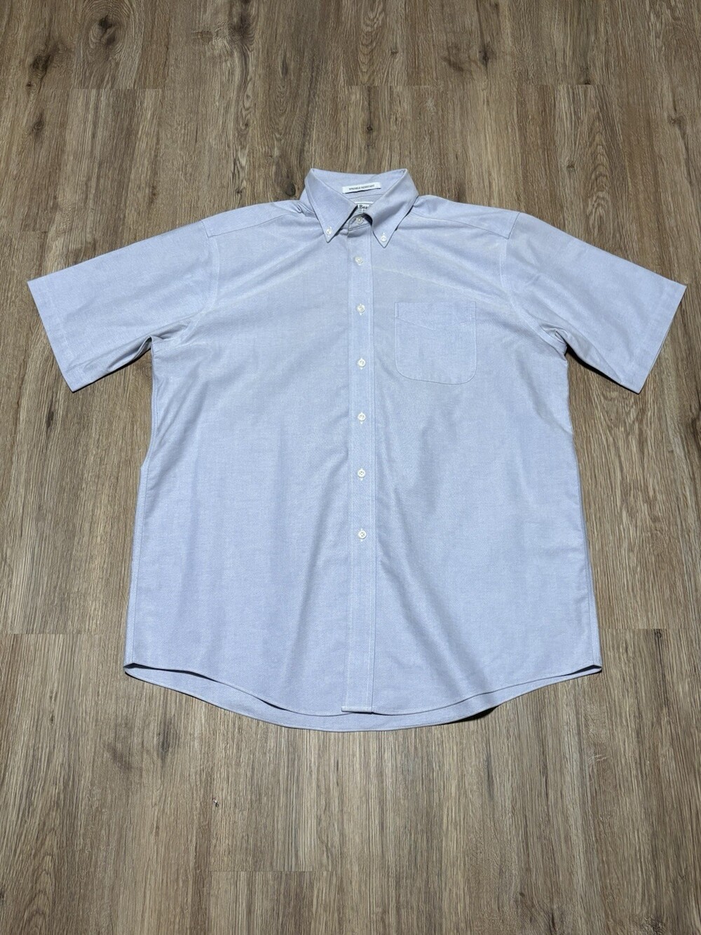 Vintage Mens L. L. Bean Wrinkle Resistant Short Sleeve Blue Shirt Size 16 REG